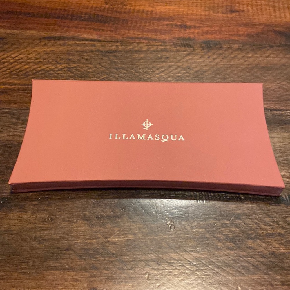 ❤️‍🔥Sale❤️‍🔥Illamasqua Palette
